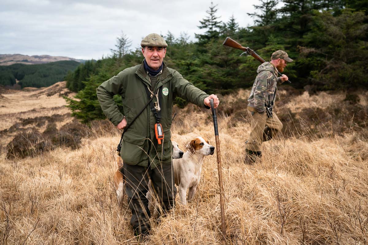 Jimmie Lambie at work with fox hounds