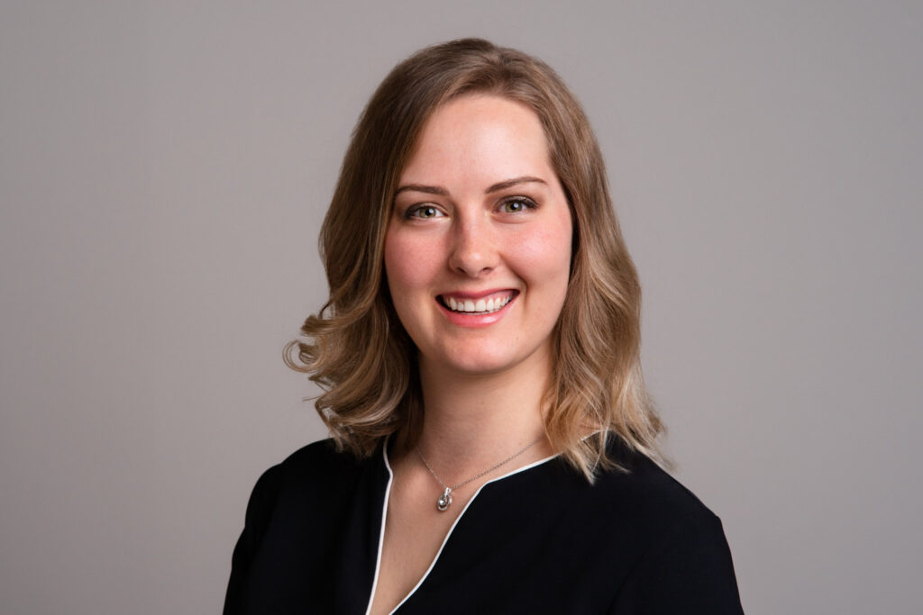 What to wear for a business headshot