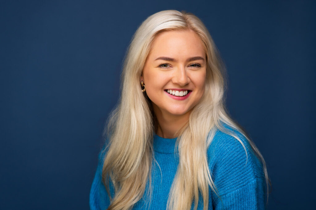 What to wear for business headshot